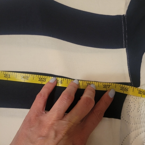 Old Navy Nautical Top Navy and White EUC large Fisherman Sailor - Picture 6 of 8